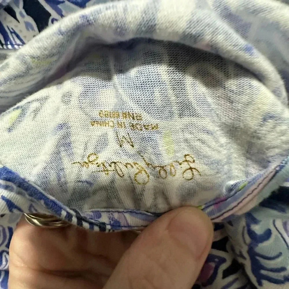 Lilly Pulitzer Short Sleeve Bay Dress in Iris Blue Namastay In The Jungle Medium - Picture 6 of 6